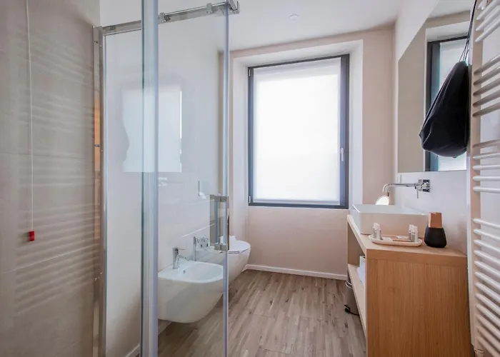 Ah Villaglori Boutique