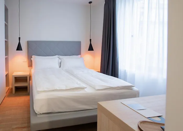 Ah Villaglori Boutique