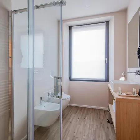 Ah Villaglori Boutique