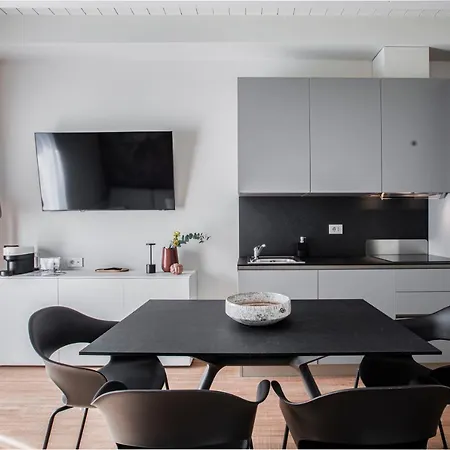 Ah Villaglori Boutique Brescia