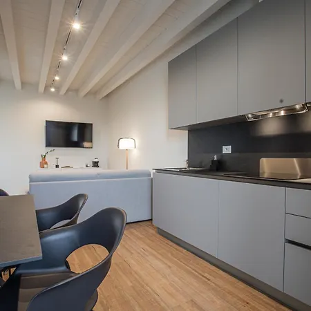 Ah Villaglori Boutique Hotel 4*