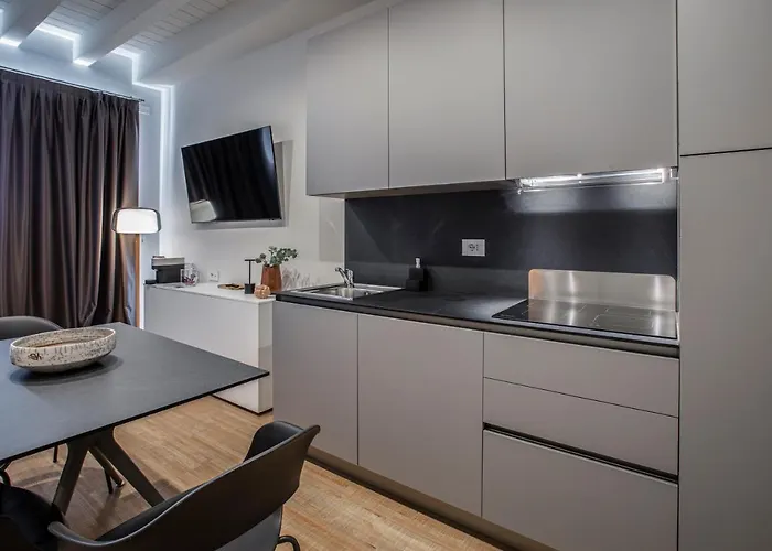 Ah Villaglori Boutique 4*