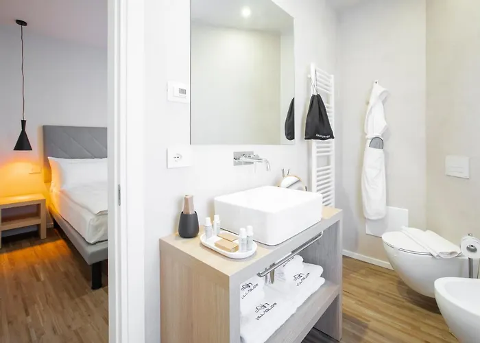 Ah Villaglori Boutique Hotel 4*